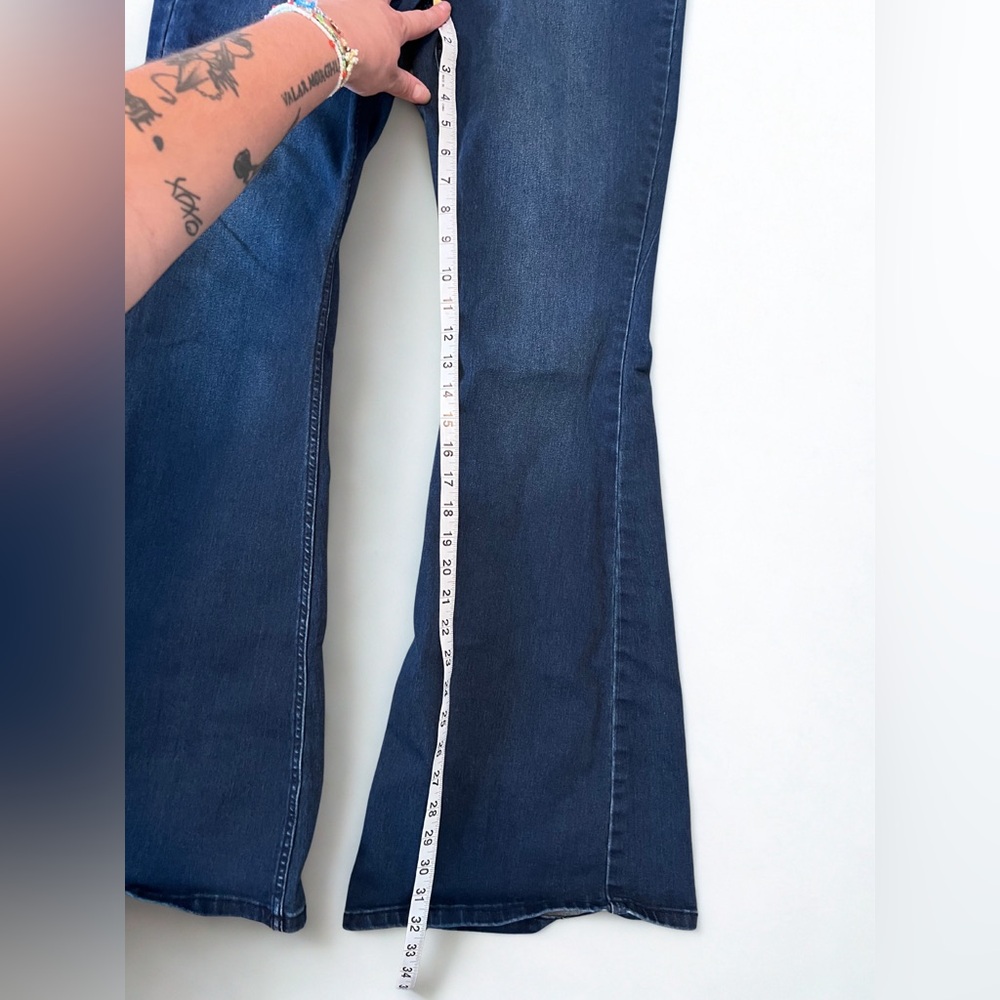 We The Free Dark Blue Penny Pull On Flare Jeans 🌻 - Picture 3 of 9